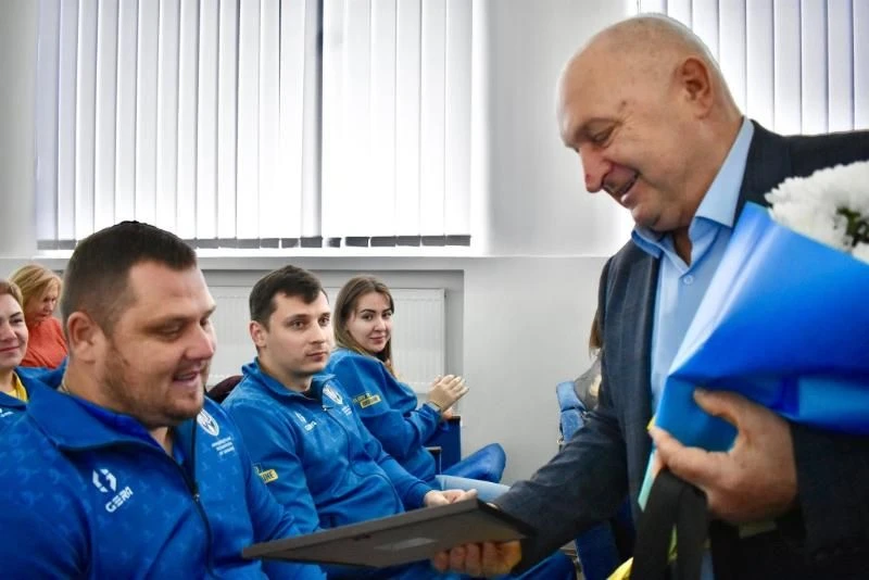 У Коростені відзначили спортсменів — призерів чемпіонатів Європи та світу з пара-армрестлінгу