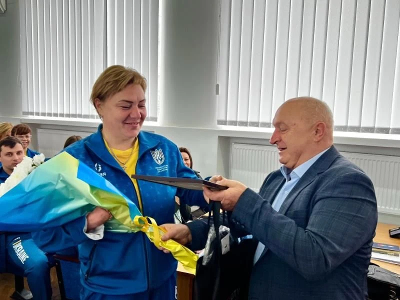 У Коростені відзначили спортсменів — призерів чемпіонатів Європи та світу з пара-армрестлінгу