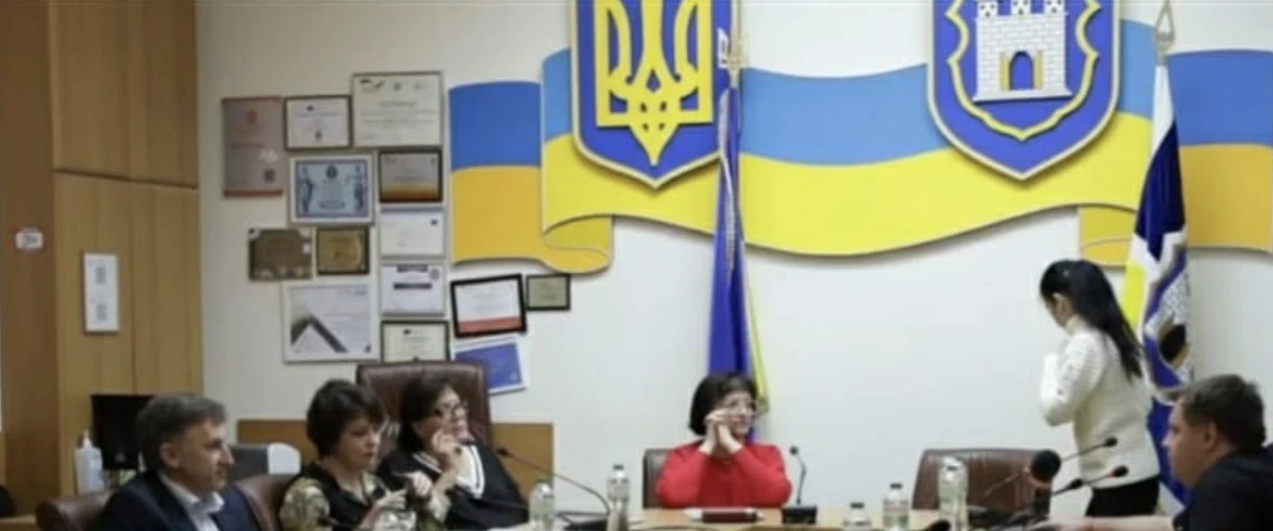 МОН пояснило ситуацію з житомирськими ліцеями: хто ухвалює рішення і чи випускатимуть 11-класників