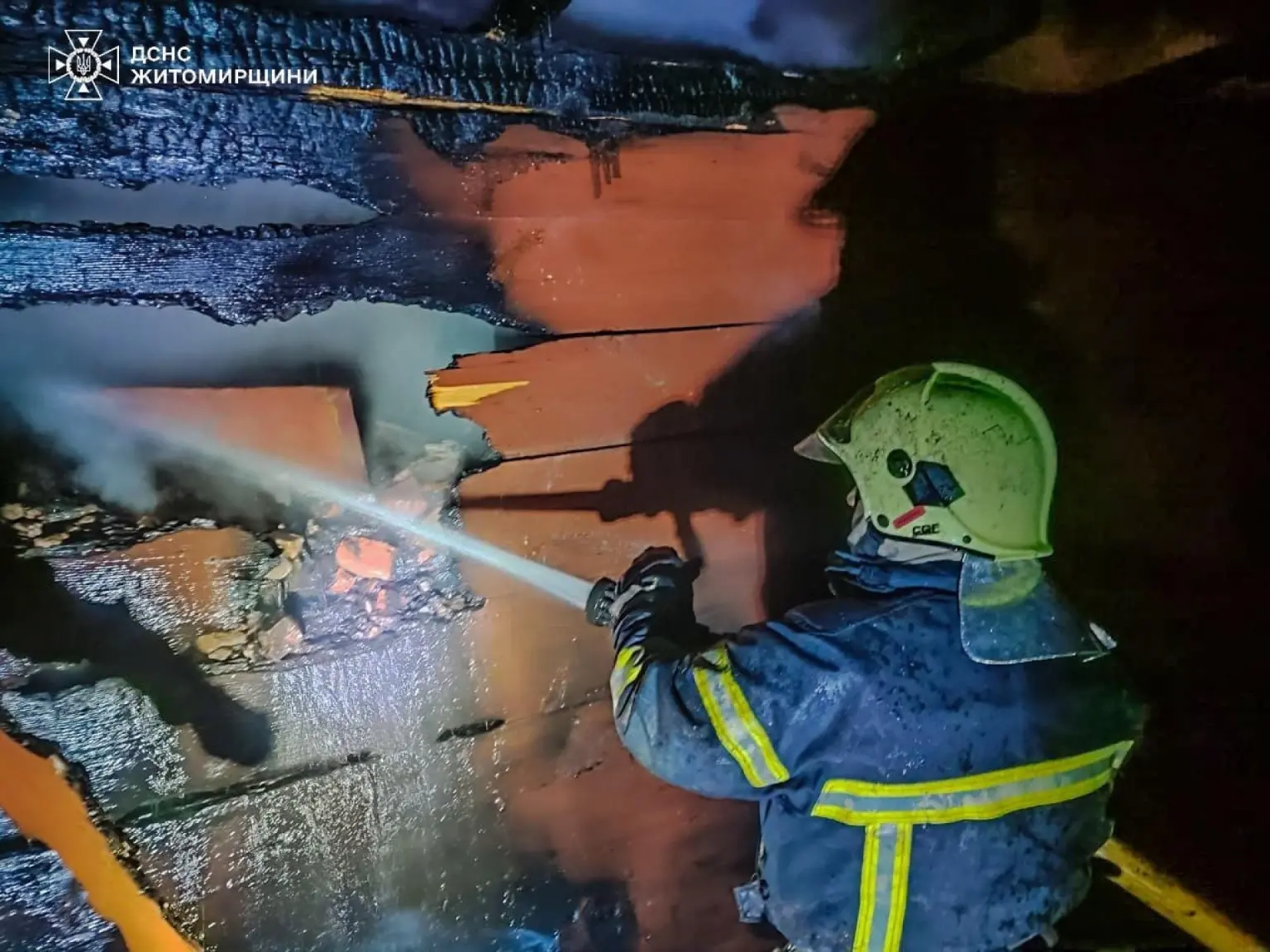 На Житомирщині за добу сталося шість пожеж у приватних будинках