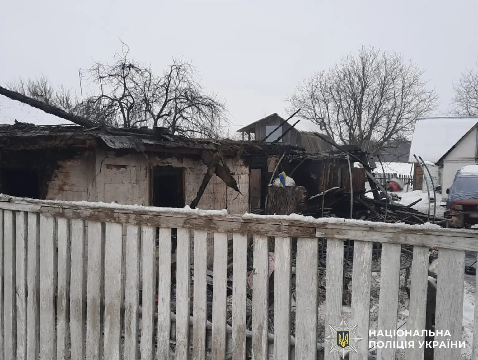 Ціна порятунку – життя: на Житомирщині мати винесла немовля з вогню, але загинула разом із доньками