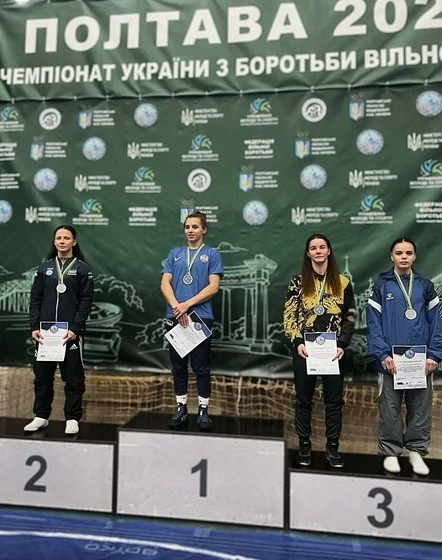 Борчині Житомирщини підкорили полтавський килим: три медалі та квиток на чемпіонат Європи