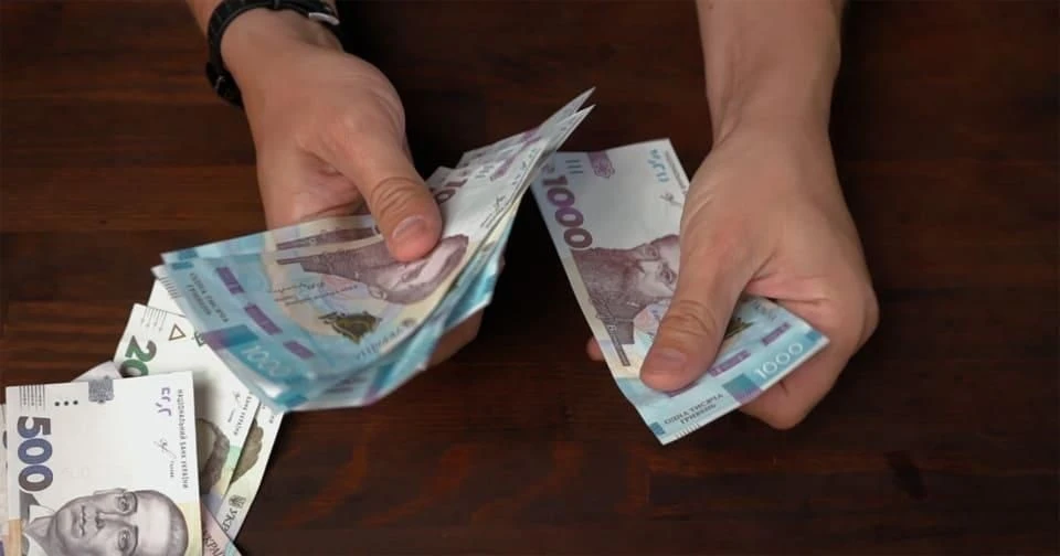 Фінансовий старт року на Житомирщині: доходи падають, а борги ростуть