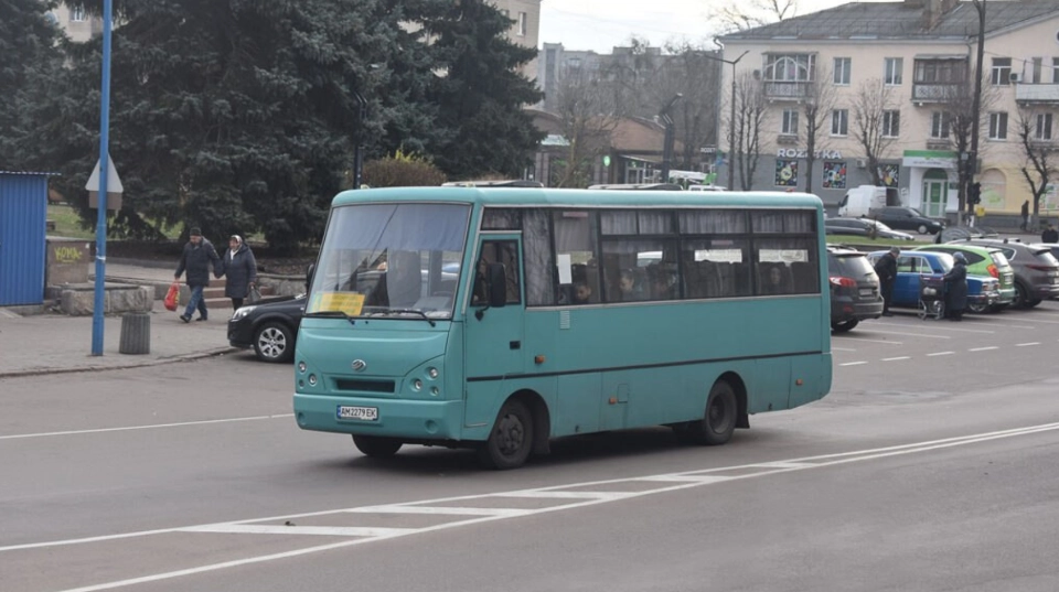 Нові цінники в автобусах: у Коростені готуються до зміни вартості проїзду