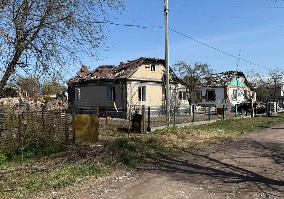 У Коростені перевіряють стан будинків на Броварі для визначення безпеки проживання