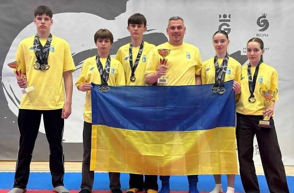 Коростенські каратисти допомогли Україні здобути «золото» командного заліку на престижному турнірі в Чехії