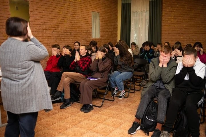 Як українські психологи вчаться працювати з війною: Житомирщина в міжнародному проєкті кризової підтримки