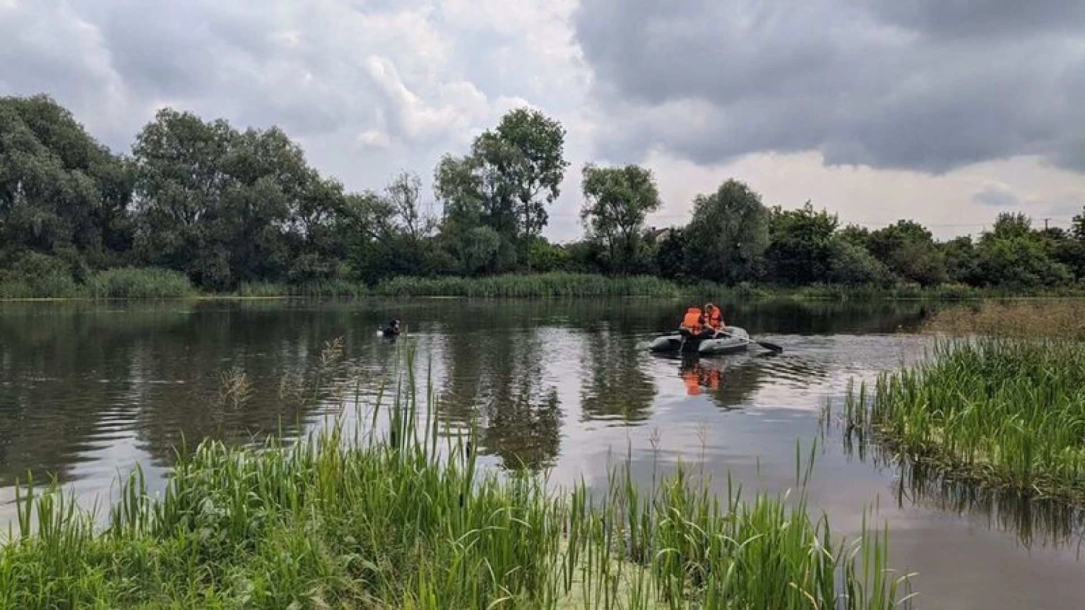 У водоймі на Коростенщині виявили тіло чоловіка – поліція встановлює обставини