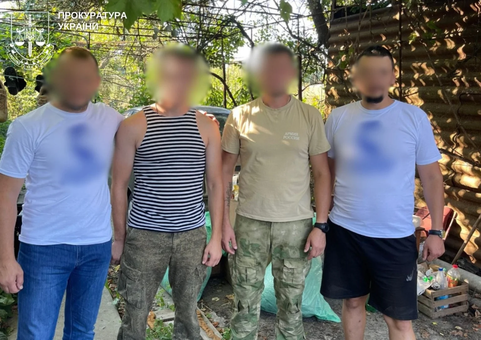 Служба безпеки викрила херсонського псевдоволонтера: підозрюваному загрожує тривалий термін за допомогу окупантам